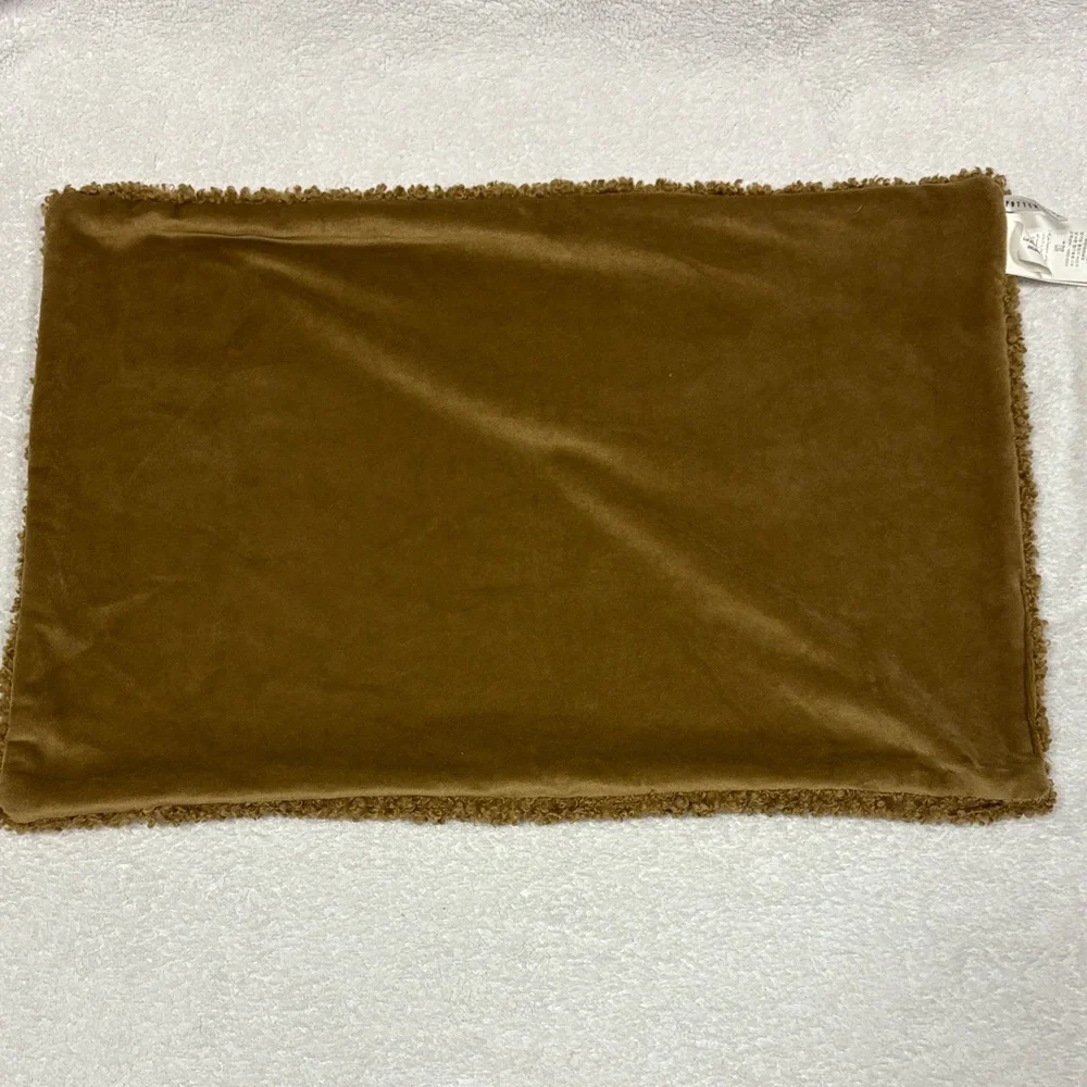 NEW Pottery Barn Cozy Faux Fur Teddy kitchen Placemat Tobacco 14 x 20